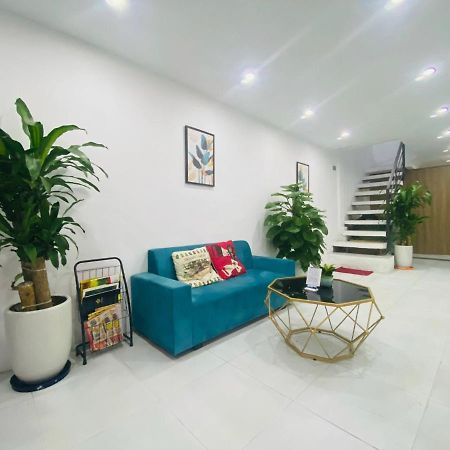 Hanoi Cozy Homestay Long Bien Екстер'єр фото
